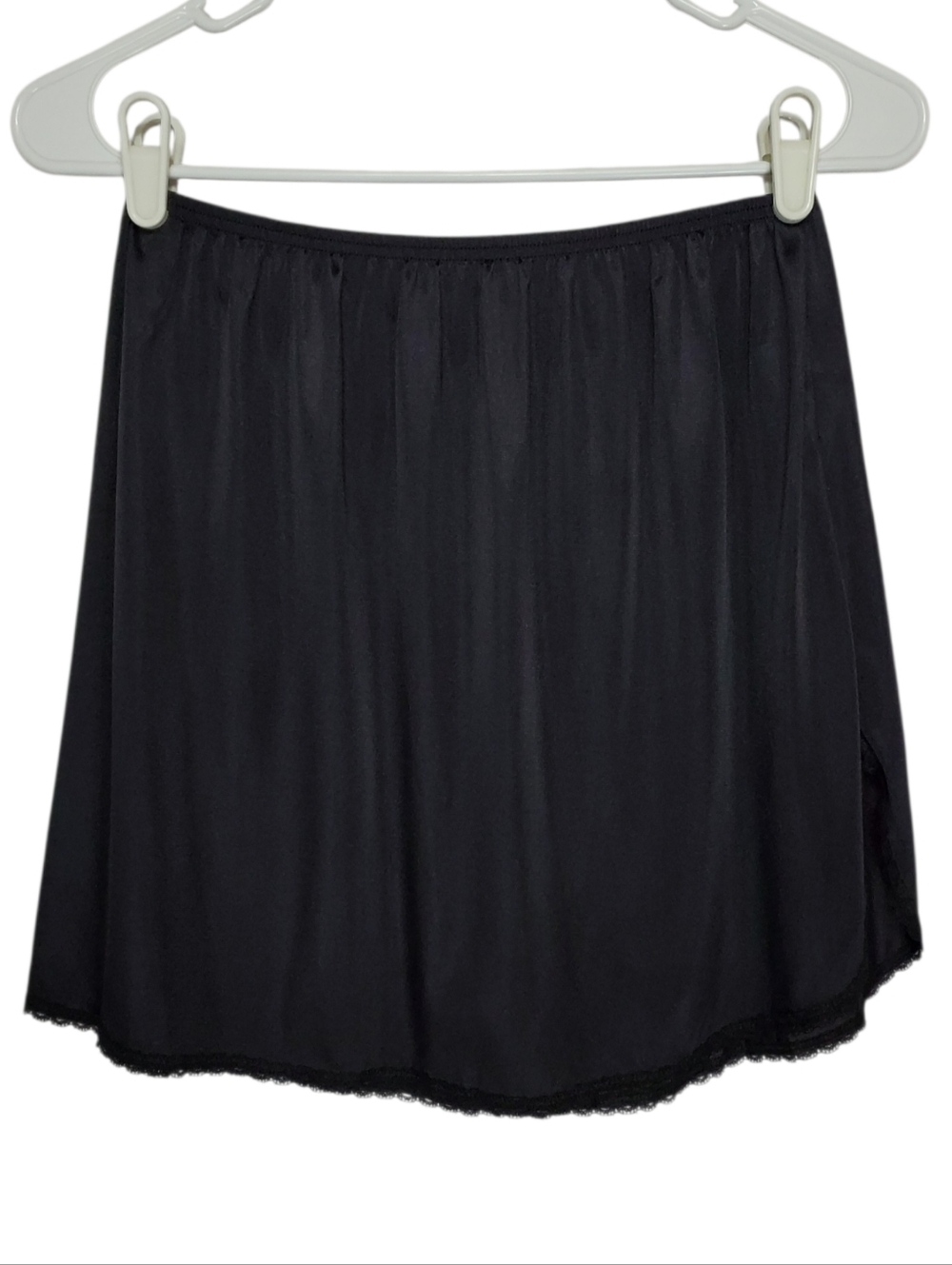 Vassarette Satin Half Slip Skirt Lace Trim Black Size 16" M/40